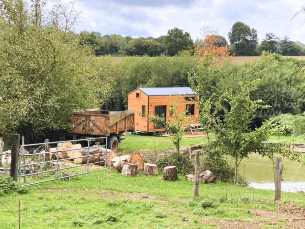 Joy Tiny House, Book  Saint-Germain-le-Vieux Normandy