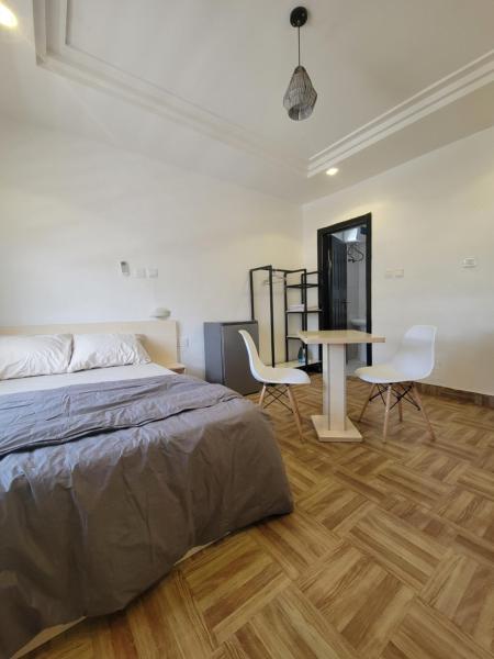 Private Rental Unit, Book  Hoteller i Federal Capital Territory med parkering, Parkering