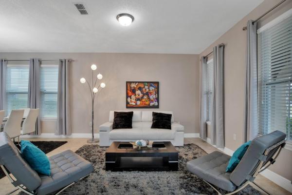 7 Bedrooms 5 Bathrooms Solterra 4103 OD, Book  Kissimmee hoteller med pool, Swimmingpool