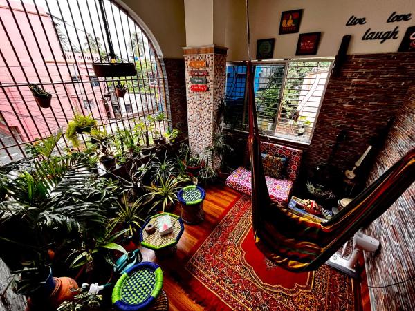 Satrangi Homestay Kolkata, Book  Calcutta 