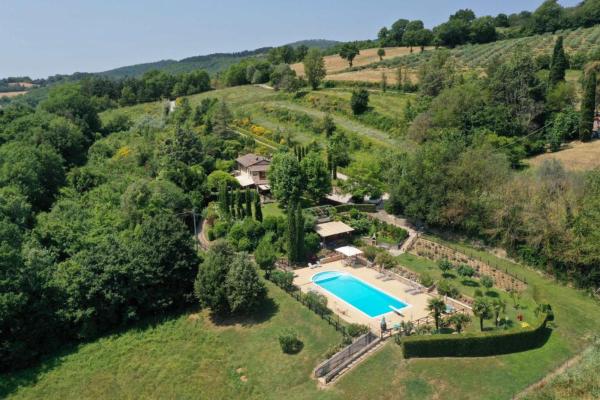 Villa Balducci, Book  Città di Castello Umbrien