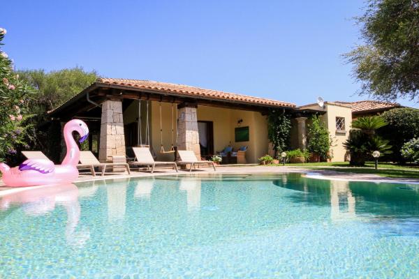 LuxRent Villa Smeralda Pool and Beach, Book  SPA-hoteller i San Teodoro, SPA