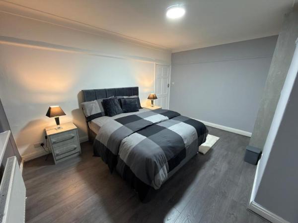 Kings Lodge, Book  Manchester og omegn hoteller med parkering, Parkering