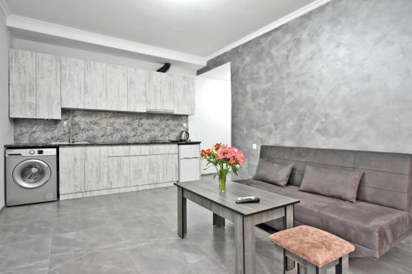 Sirik hotel, Book  Zvartnots International Airport Jerevan