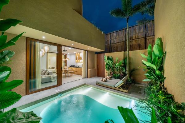 Perfect Berawa Escape - Tropical Villa with Pool for Your Next Holiday, Book  Canggu Badung