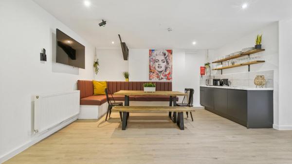 The Bloc - Liverpool Nightlife Apartments, Book  Liverpool centrum Liverpool