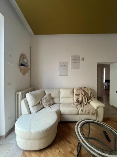 Villa a Pescara centro, Book  Rom hoteller med parkering, Parkering