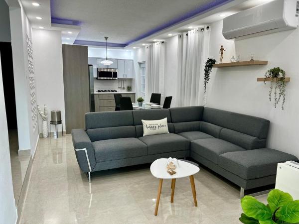 Rich Villa Guesthouse, Book  Bayamon San Juan