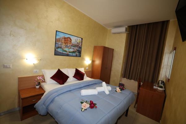 Dreamland Guesthouse, Book  Rom Lazio