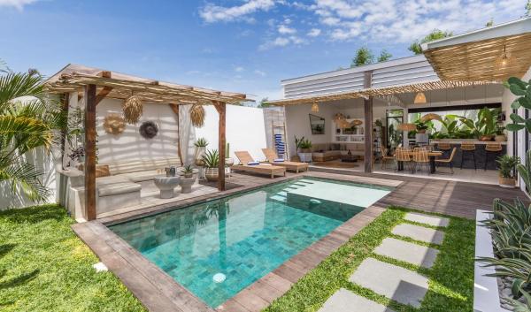 Villa 2 Bedroom in Canggu - Private Pool, Book  Hoteller i Bali med pool, Swimmingpool