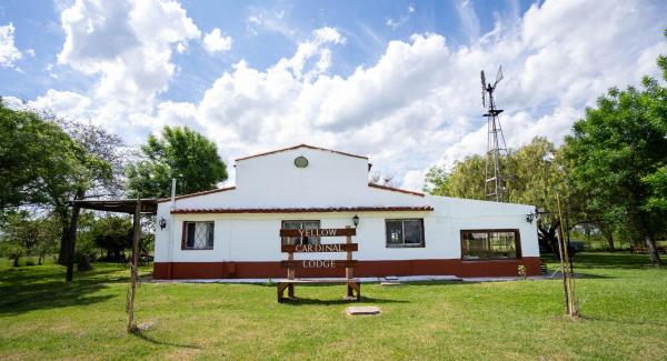 Yellow Cardinal Lodge, Book  Corrientes hoteller med pool, Swimmingpool