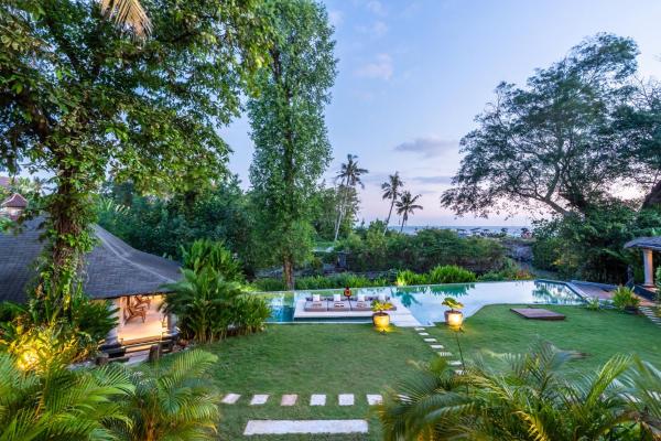 Villa Matisse, Seseh Beach, Book  Cemagi Bali