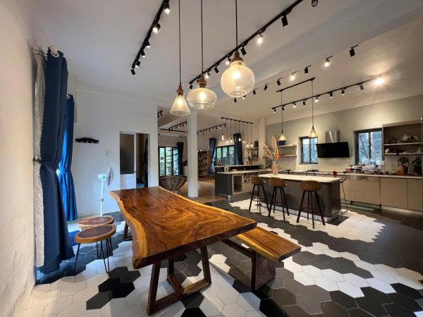 Dốc Mộng Mơ Homestay & Villa, Book  Chương Nghĩa 