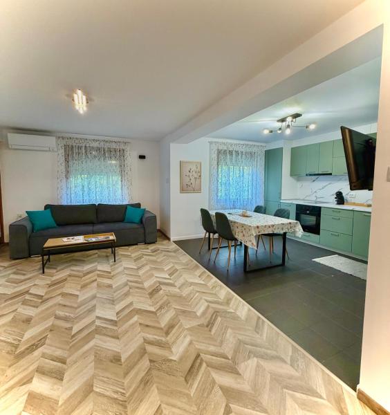 Apartament Draganovi 8B, Book  Kazanlŭk Stara Zagora