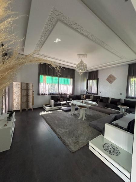Villa Prestige, Book  Marrakech-Tensift-Haouz hoteller med pool, Swimmingpool