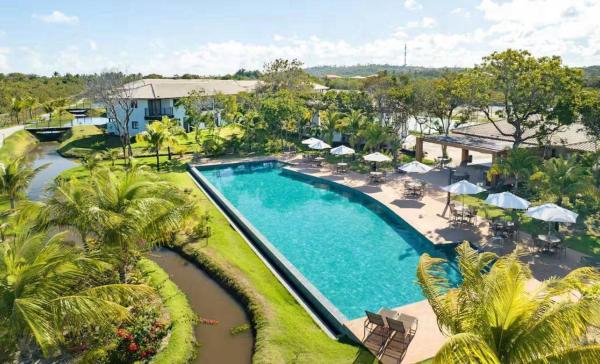 Studio lindíssimo Vila do Lago- 900m da vila, Book  Bahia hoteller med pool, Swimmingpool