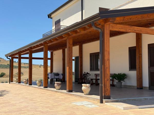 Agriturismo Paradiso, Book  Serradifalco Sicilien