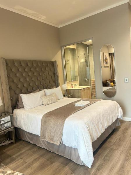 Menlyn Maine 1413, Book  Hoteller i Pretoria med pool, Swimmingpool