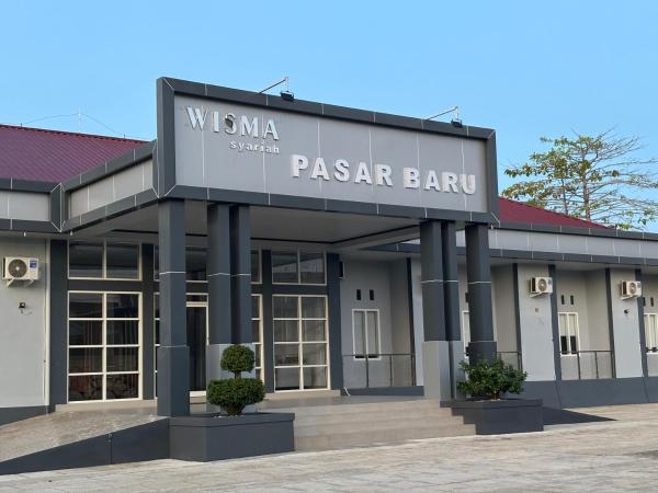 Wisma Syariah Pasar Baru, Book  Sulawesi hoteller med parkering, Parkering