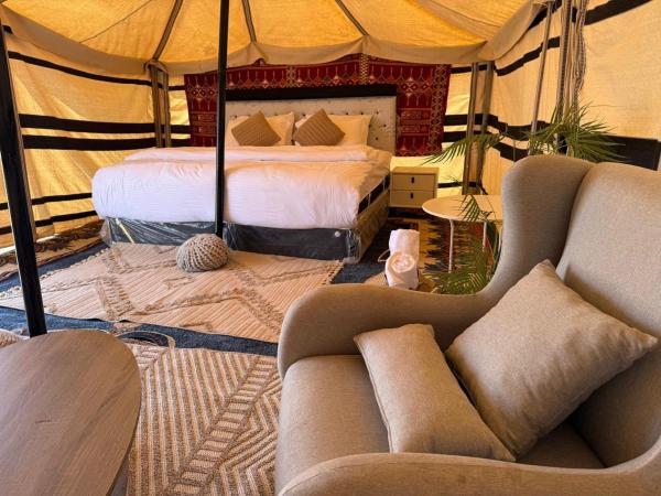 Sand Oasis camp, Book  Al Ghabbi Al Sharqiyah