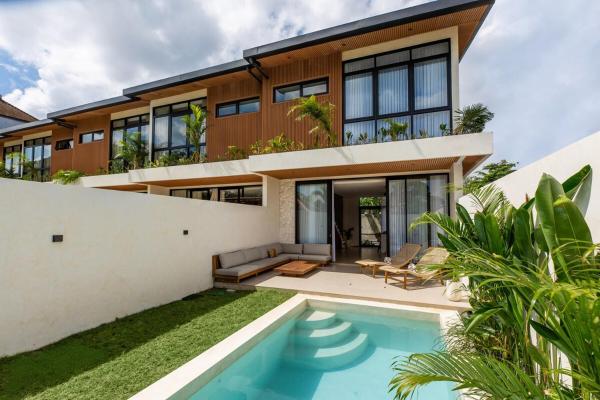 Sunset Bliss Villa with Private Pool-North Canggu, Book  Dalung Bali