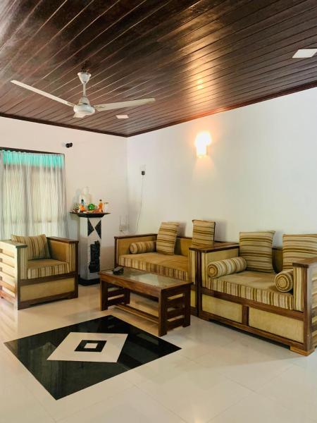 Coco hill Villa, Book  Mirissa Matara
