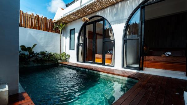 Arrum Villa Ungasan, Book  Hoteller i Bali med pool, Swimmingpool