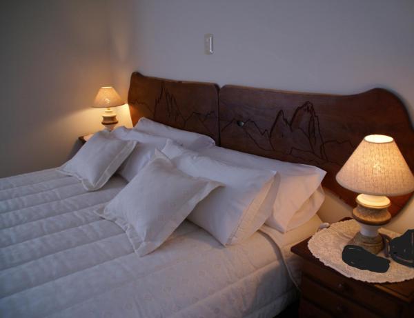 Hotel Las Piedras de Patagonia, Book  El Chalten 