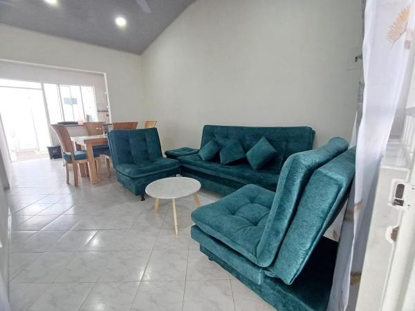 Casa Vacacional Conjunto Cerrado Villavicencio, Book  Meta hoteller med pool, Swimmingpool