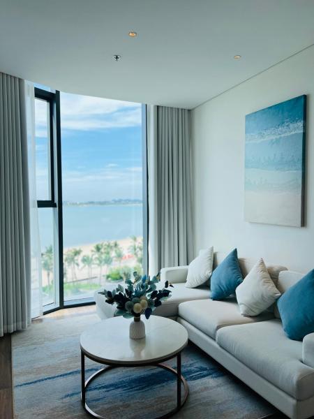 A La Carte Hạ Long view biển, Book  Quang Ninh hoteller med pool, Swimmingpool