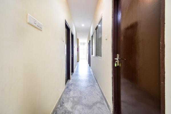 Hotel O Prayag, Book  Rajasthan hoteller med parkering, Parkering