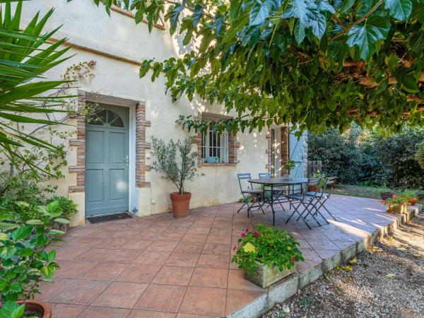 Villa Palmeraie by Interhome, Book  Hoteller i Var coast med parkering, Parkering