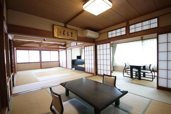 塵表閣本店, Book  Yamanouchi Shimotakai