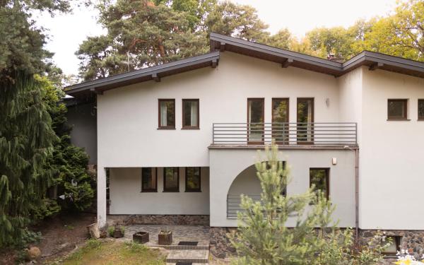 Golden Villas - Cozy Family Villa with Garden & Sauna, Konstancin, Book  Konstancin-Jeziorna Masovia