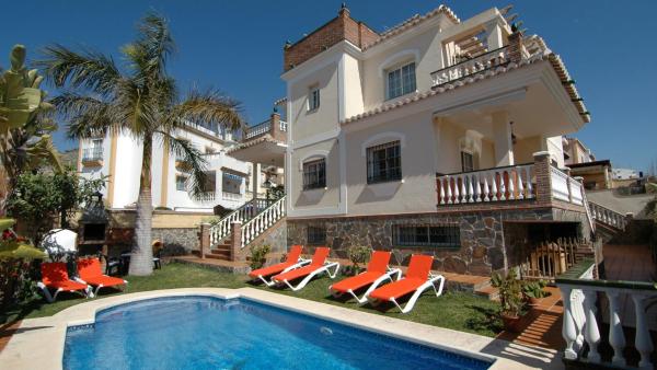 Villa Nerja 052 by Casitas Select, Book  Hoteller i Axarquía med pool, Swimmingpool