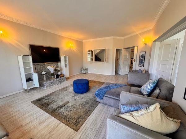 Homeatheart, Book  Gauteng hoteller med parkering, Parkering