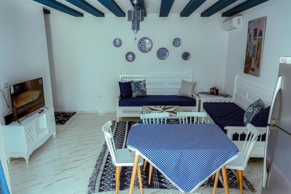Dar Ajmia Villa, Book  Sousse hoteller med pool, Swimmingpool