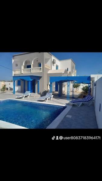 Villa des deux frères, Book  Djerba hoteller med parkering, Parkering