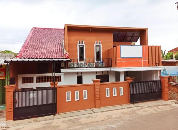 LUMUNGGA KOSTEL By Hans Management, Book  Lampung Sumatra
