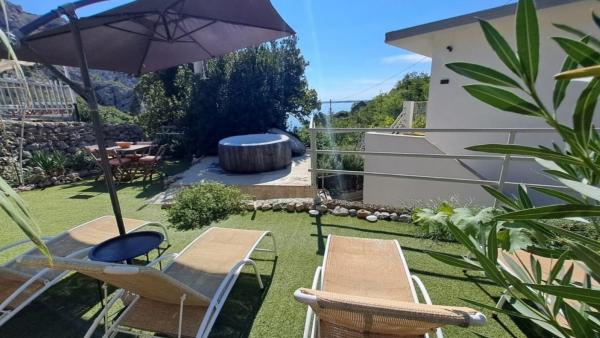 Holiday home Vranjak by Villas Guide, Book  Vranjak Lika-Senj County
