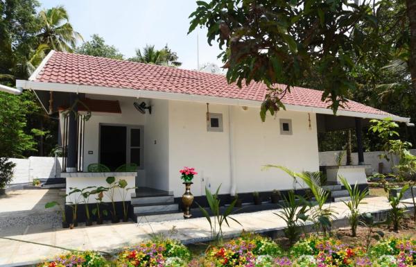 The varandah, Book  Varkala New Delhi