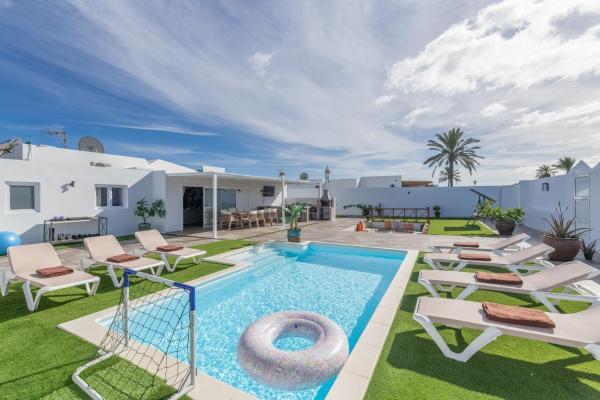 The Suite Villa, Book  Playa Blanca 