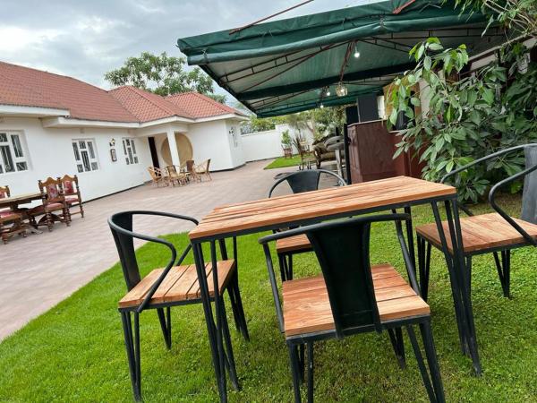 ArushaWest Hotel, Book  Arusha Tanzania