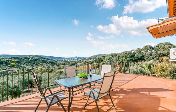 Amazing Home In Villanueva Del Rey, Book  Villanueva del Rey 
