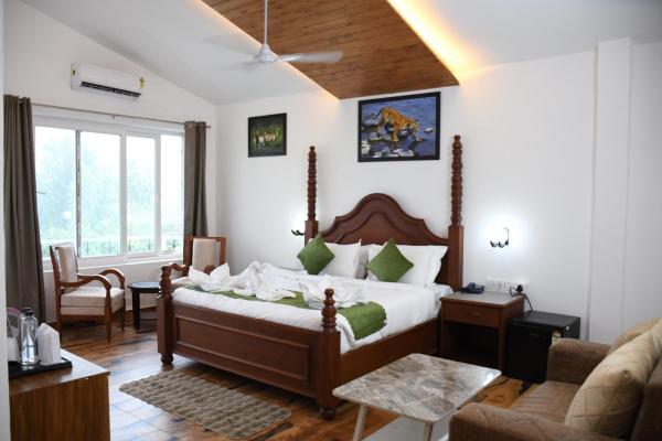 Prakaram Resort & Cafe, Book  Hoteller i New Delhi med pool, Swimmingpool