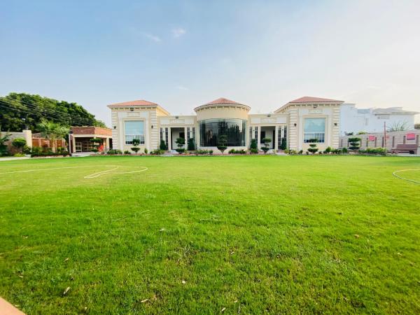 Chanar Spring Meadows, Book  Lahore Pakistan