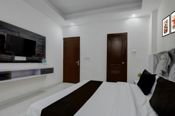 Hotel O Celebration, Book  Indraprast Delhi