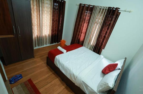 Prakrithi Luxe Retreat, Book  Padinjarathara New Delhi