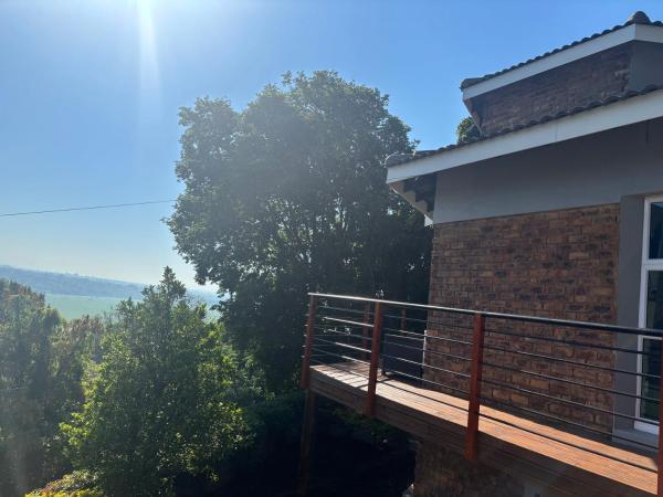 The Manzi Villa, Book  Hoteller i Gauteng med pool, Swimmingpool