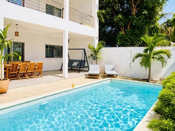 Villa Keur Lune - Saly - SENEGAL, Book  Thiès hoteller med pool, Swimmingpool